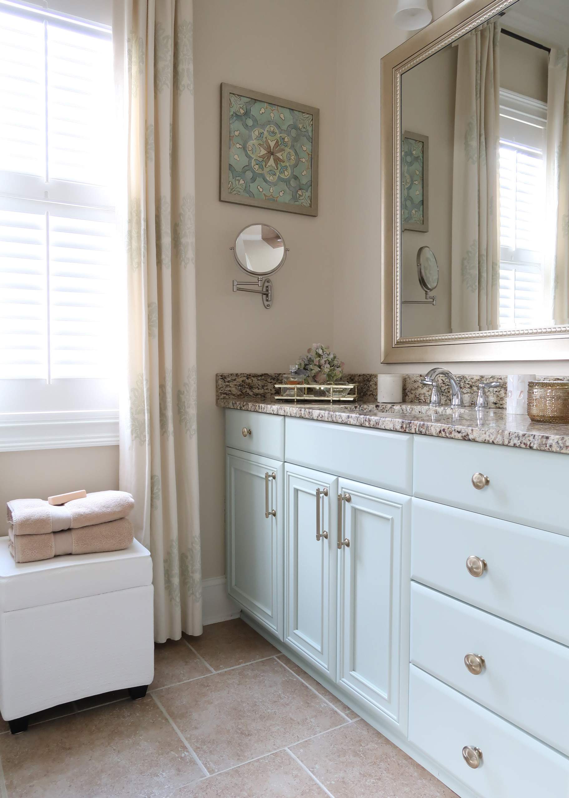 Don T Paint Your Cabinets White Porch Daydreamer