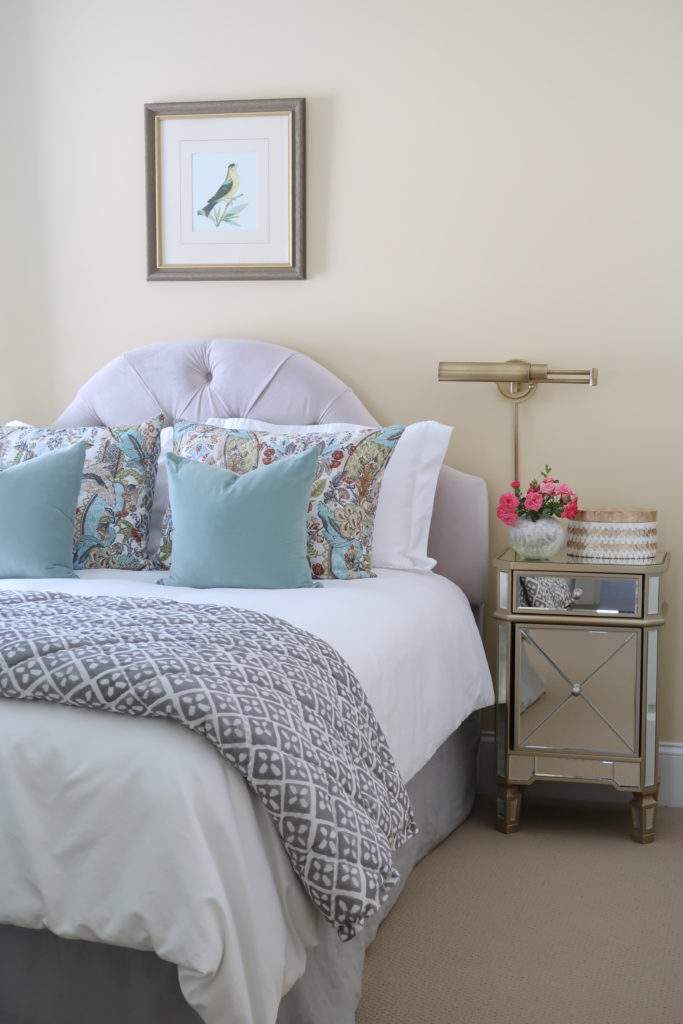 Bed+Mirrored Nightstand+Gray Bedding