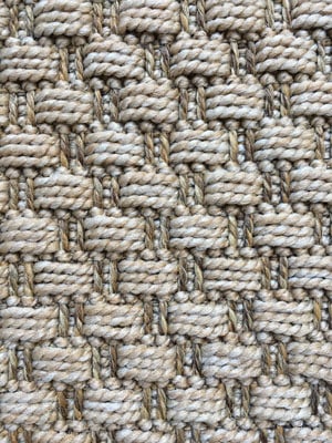 close-up-of-indoor-outdoor-synthetic-sea-grass-rug