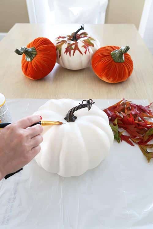 brush-mod-podge-white-pumpkin