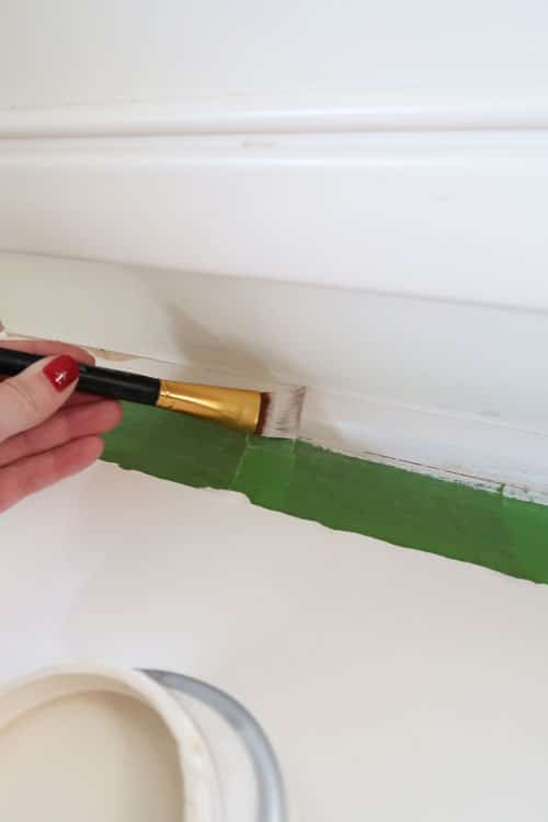 apply-custom-tinted-paint-to-baseboard-and-moulding