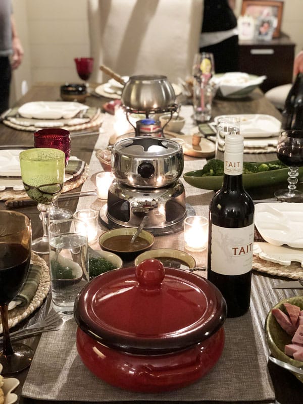 fondue-party-table-setting