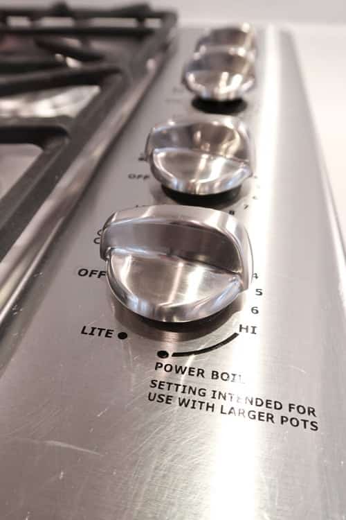 updated-stainless-steel-knobs-cooktop
