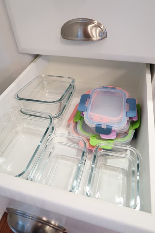 helpful-kitchen-products-glass-food-storage-snap-lid-amazon