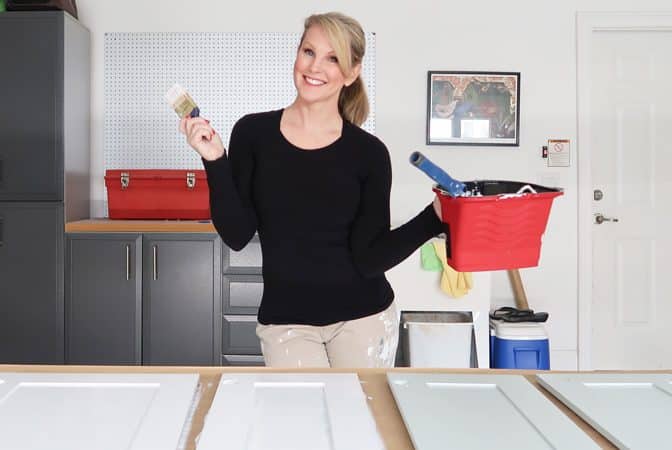 how-to-hand-paint-bathroom-and-kitchen-cabinets