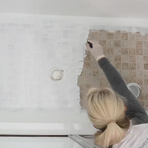 apply-bonding-primer-shower-floor-tile