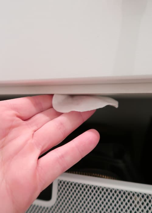 clean-cabinet-surface-rubbing-alcohol