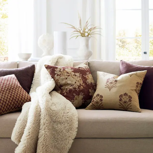 plum-purple-pillow-covers-2024-interior-design-trends