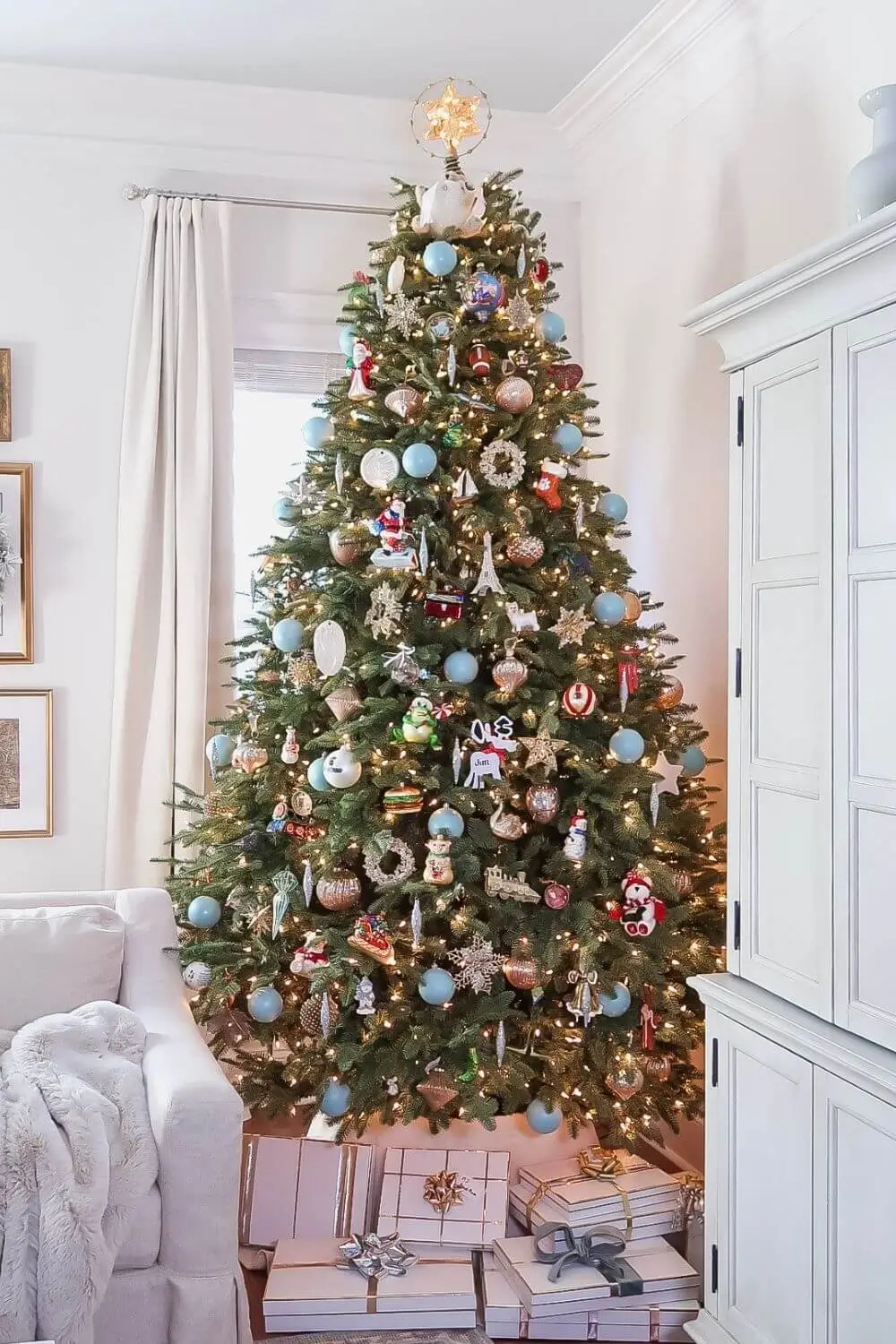 9ft-prelit-christmas-tree-corner-of-room